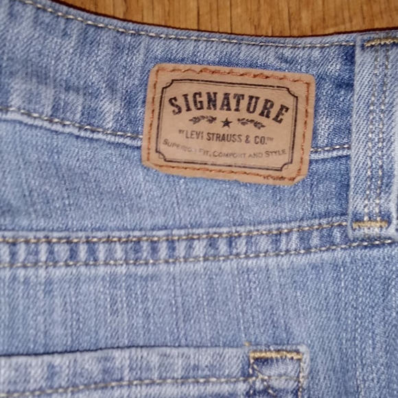 Signature boot cut jeans - Picture 3 of 6